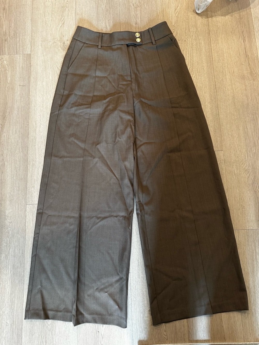 Wide-Leg Women’s Dress Pants in Dark Brown Commense